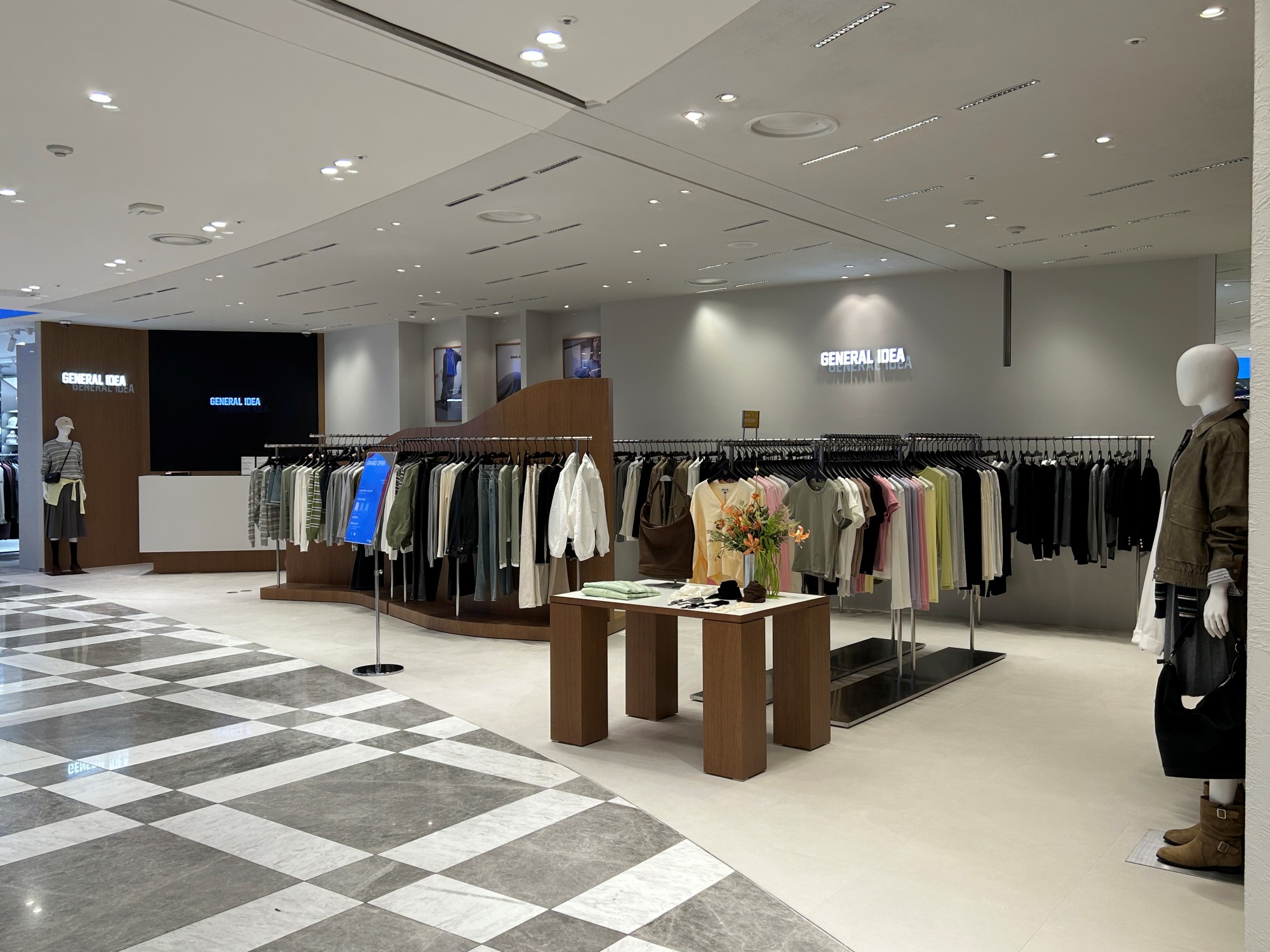 제너럴아이디어, 오프라인 확장 가속··· 부산 신세계백화점 센텀시티점 오픈 27-Image